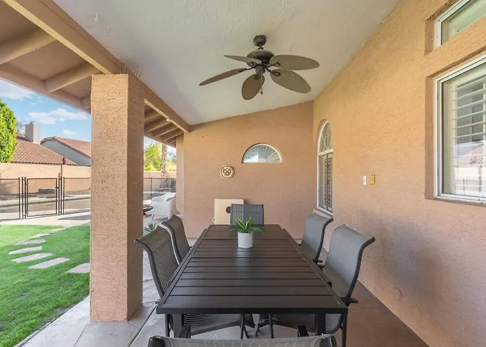 Entertainer's Dream! 7 Bedroom/4 Bath W Heated Pool & Ferienhaus Phoenix